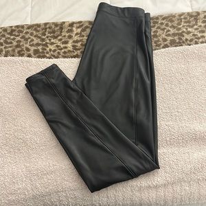 Tight fit leather pants